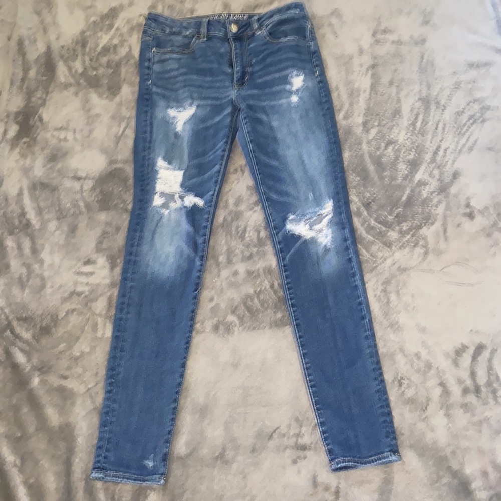 American Eagle Outfitters Super Stretch Ripped Skinny Jeans Size 6